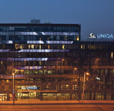 UNIQA Hungary celebrated its 20th anniversary in 2010: The new headquarters in Budapest were opened well in advance in December 2009. (photo)