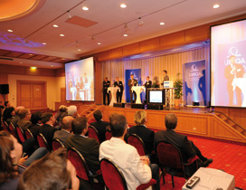 Over 700 participants were at the informative GeneralAgencyCongress in 2010 in Saalfelden. In addition to the topics of the forum and fair booths, a great deal of networking took place as well. (photo)