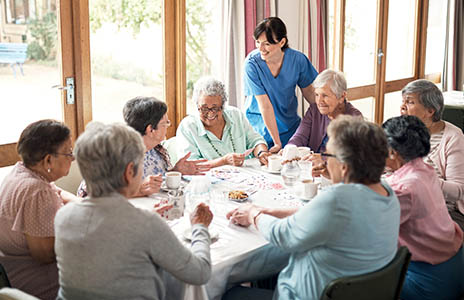 Old people's home Playing table (Photo)