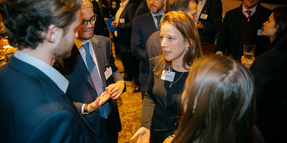 Tiana Majstorovic, Head of Investor Relations & Capital Markets at UNIQA Group, speaking with investors at the Capital Market Update in London in November 2025.
