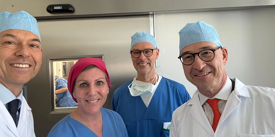 Andreas Brandstetter, Dr. Eva-Maria Keller (Managing Director), Herbert Obermoser (Head of Anesthesia), and Burkhard Gantenbein (Chairman of the Supervisory Board of UNIQA Group) during a visit to the newly acquired Privatklinik Wörgl in March 2025.
