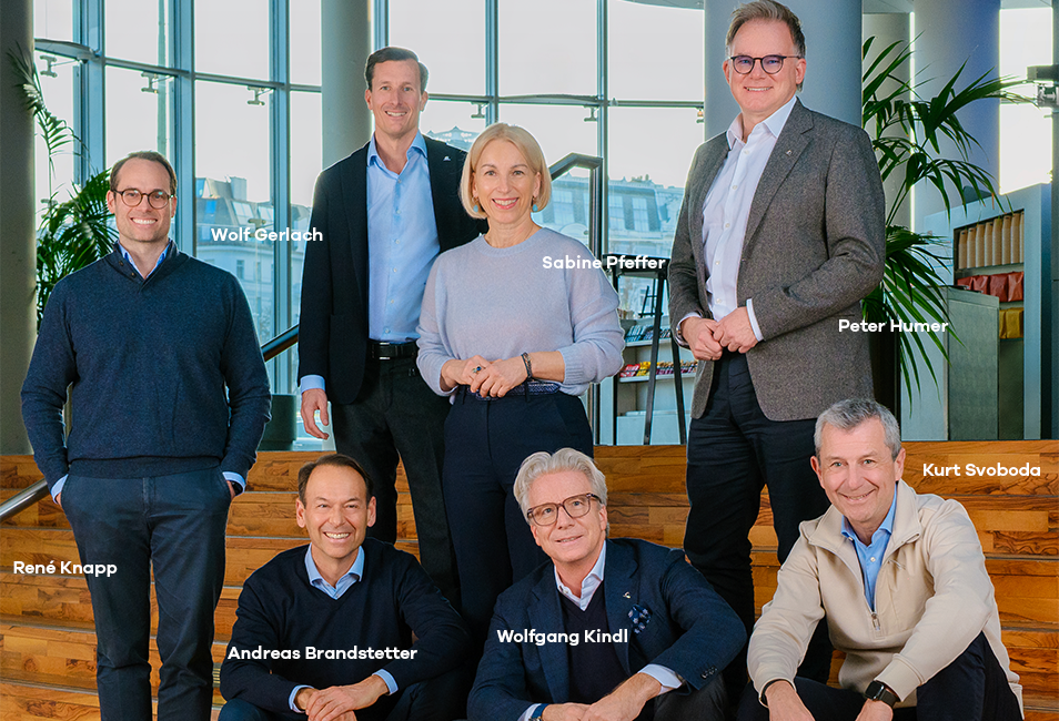 René Knapp, CEO Andreas Brandstetter, Wolf Gerlach, Sabine Pfeffer, Wolfgang Kindl, Peter Humer, and Kurt Svoboda.
